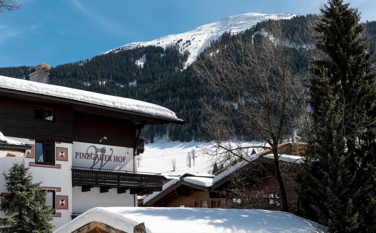 Hotel Pinzgauerhof - Inclusive Evening Dinner Заалбах-Хинтерглем Екстериор снимка
