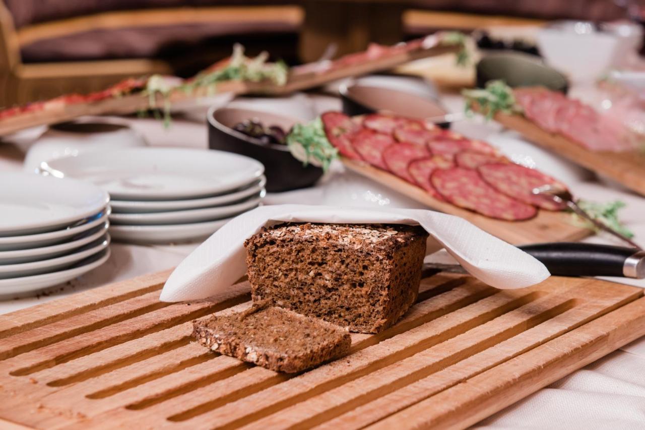 Hotel Pinzgauerhof - Inclusive Evening Dinner Заалбах-Хинтерглем Екстериор снимка