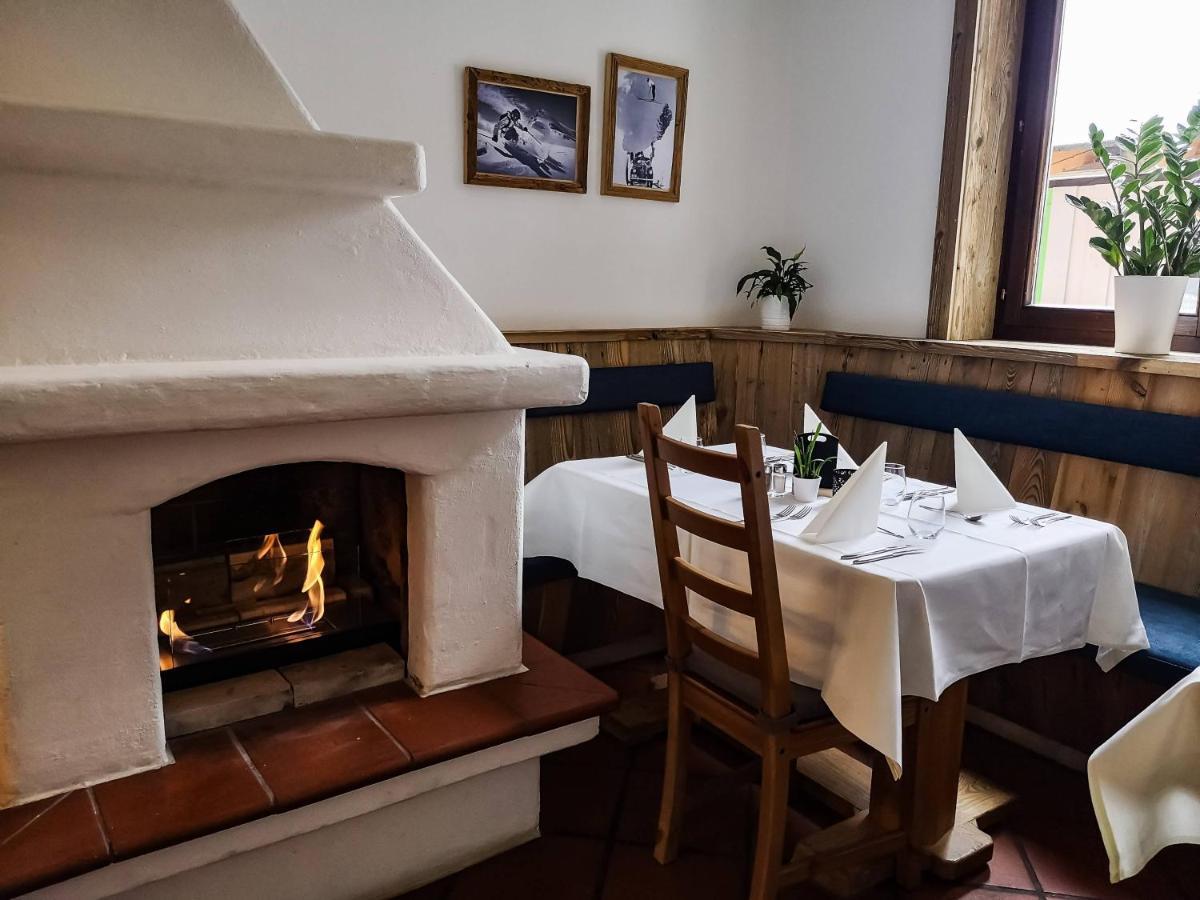 Hotel Pinzgauerhof - Inclusive Evening Dinner Заалбах-Хинтерглем Екстериор снимка